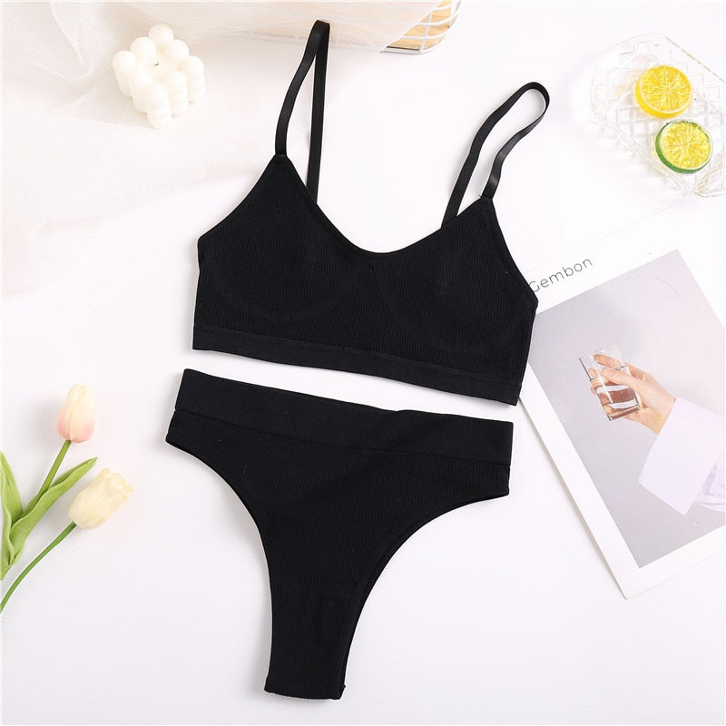 Women's Trendy Solid Cotton Crop Bra & Panty Set